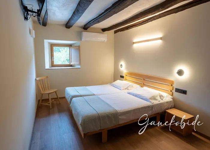Ganekobide Chalet Llodio